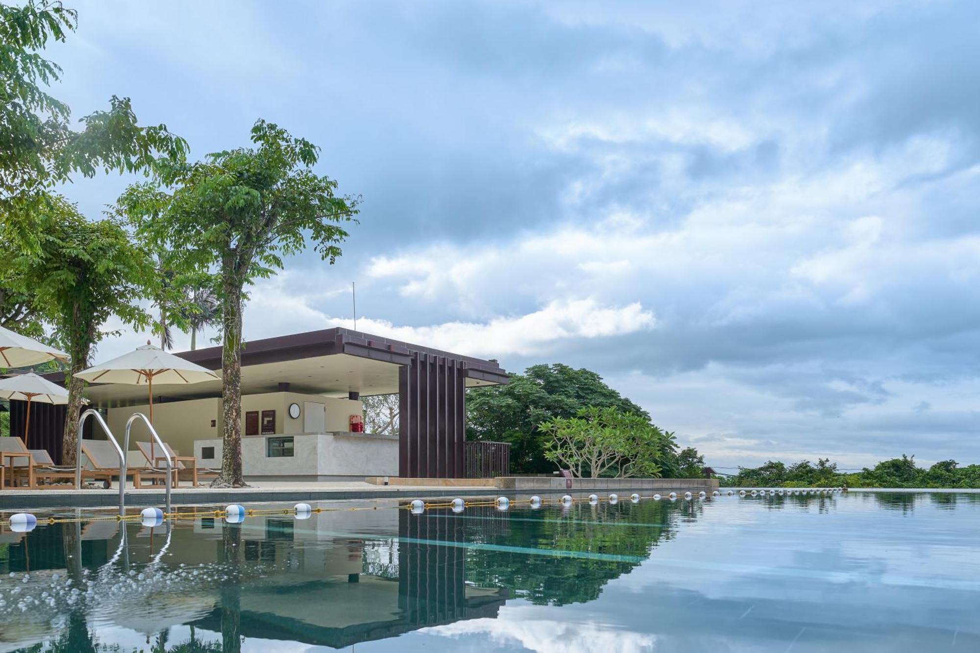 Hotel Royal Chiao Hsi Jiaoxi Esterno foto The pool at the resort