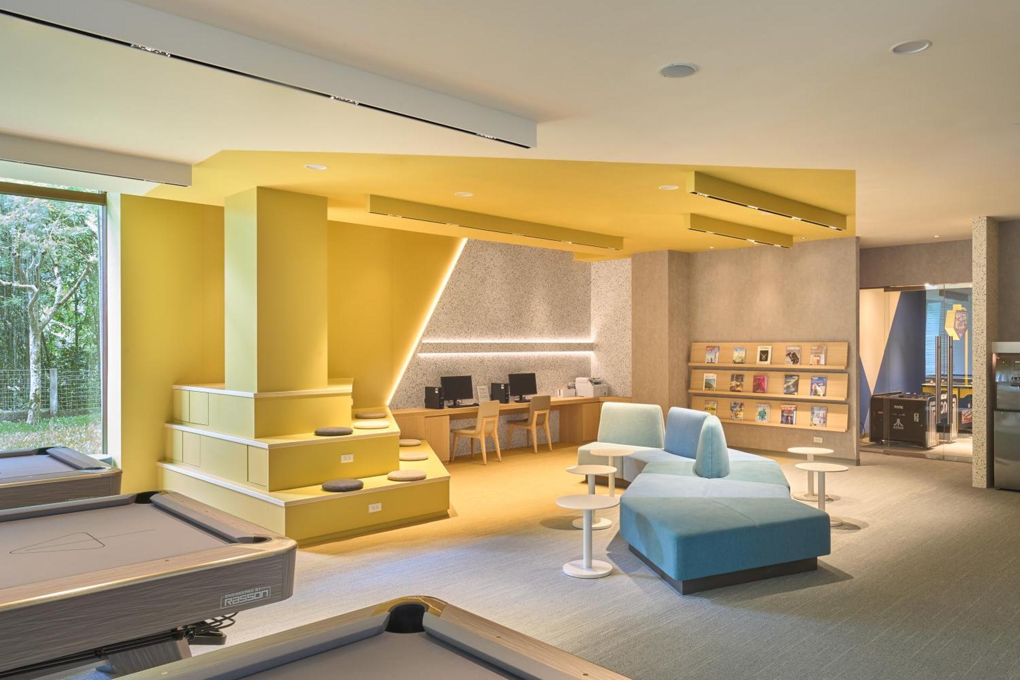 Hotel Royal Chiao Hsi Jiaoxi Esterno foto The library