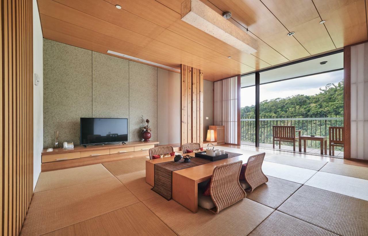 Hotel Royal Chiao Hsi Jiaoxi Esterno foto A Japanese-style room at the hotel
